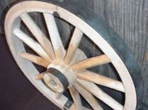 Decorative – Wood Wagon Wheel – 24 Inch x 2 Inch Steam Bent Hickory Wagon Wheel with wooden hub