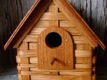 Woven Basket BirdHouse with Wood Roof