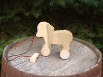 Child Play – Unfinished Pine Pull-Toy Lamb