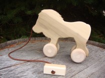 Child Play – Unfinished Wooden Pull-Toy Lion