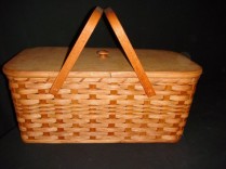 Large  Picnic Basket with Pie Divider Tray